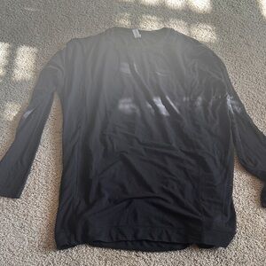 lululemon athletica Men's Black Long Sleeve Tee